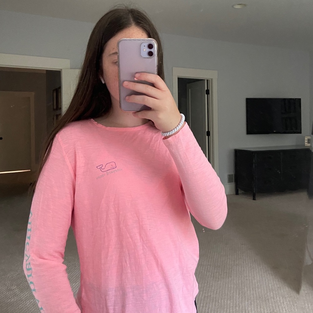 Pink vineyard vines long sleeve tee